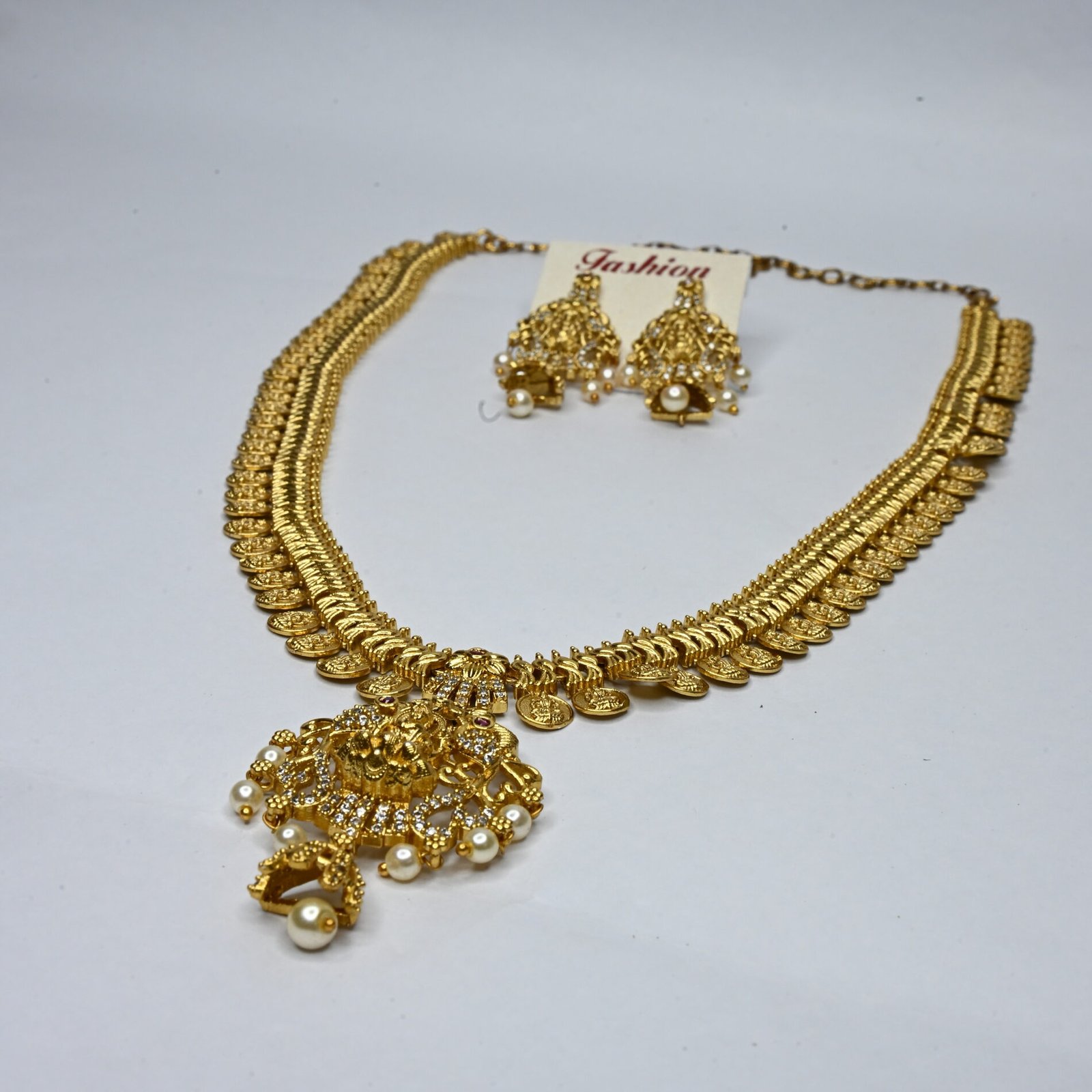 Elagant Laxmi Kaasu with Heavy Design Locket