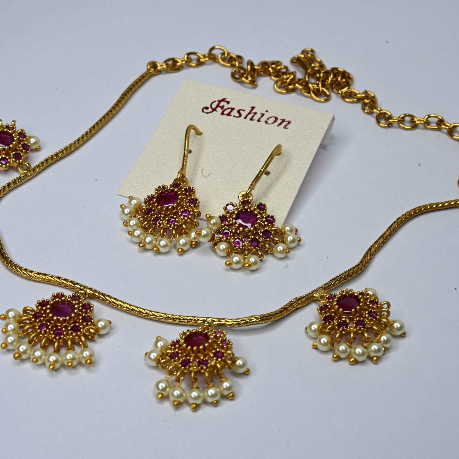 Beautiful neckset