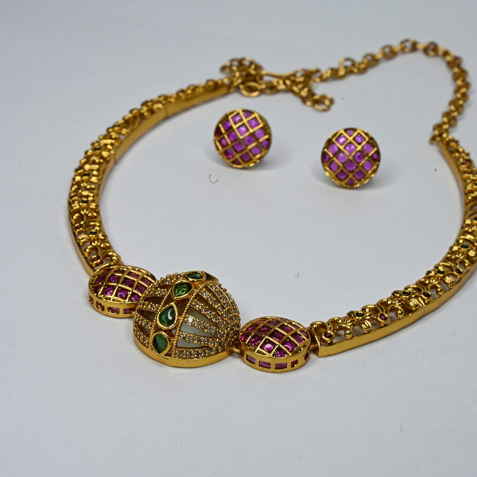 Globe Design Necklace