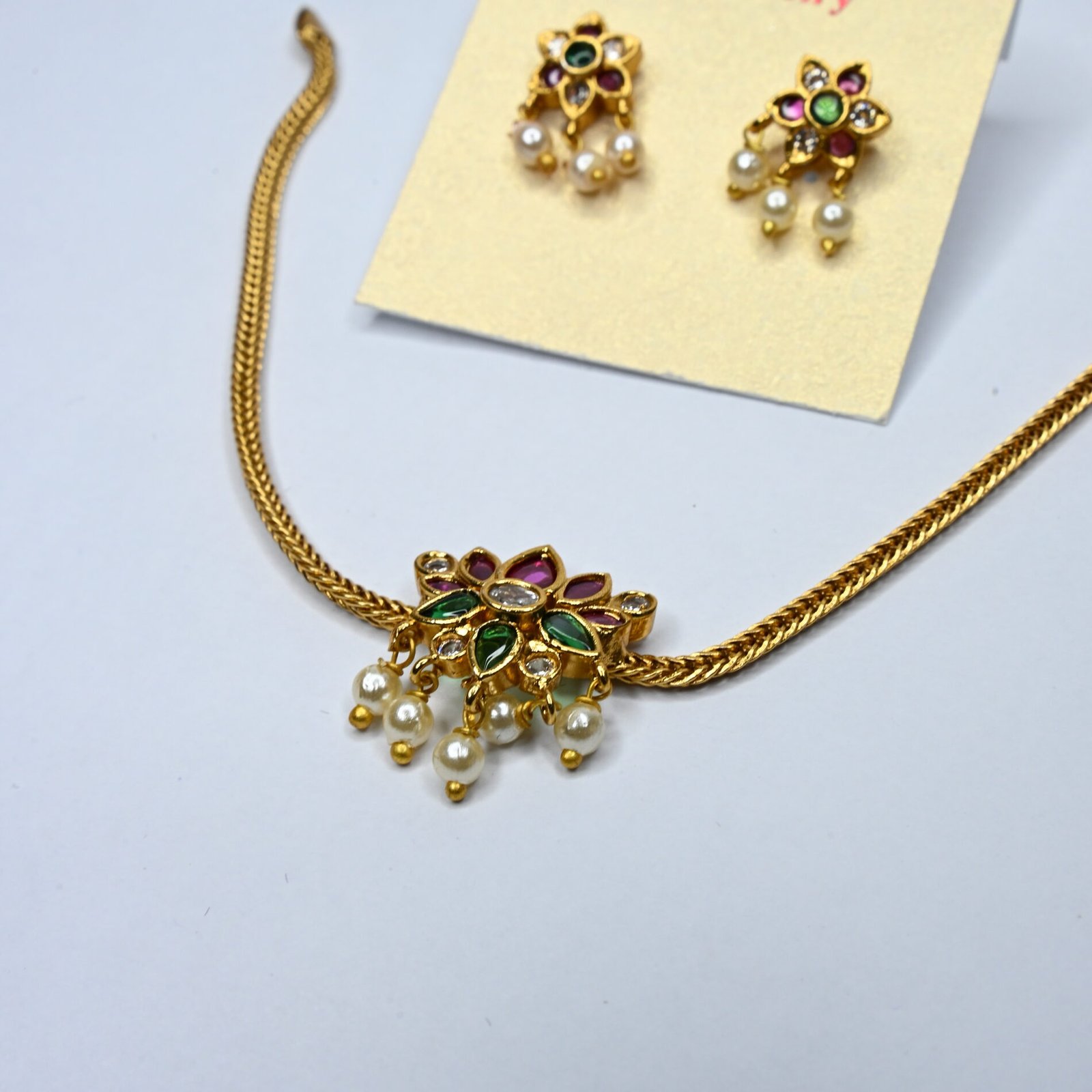 Flowe Design Nanpatti